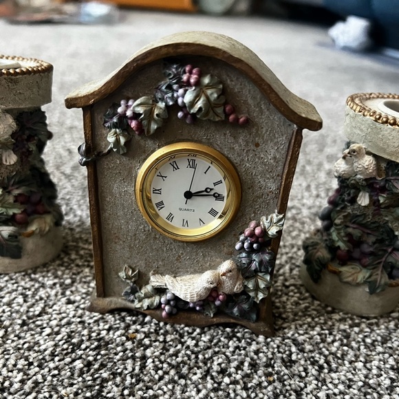 1997 Pat’s Home and Garden Clock and Candle Holders - Picture 3 of 9
